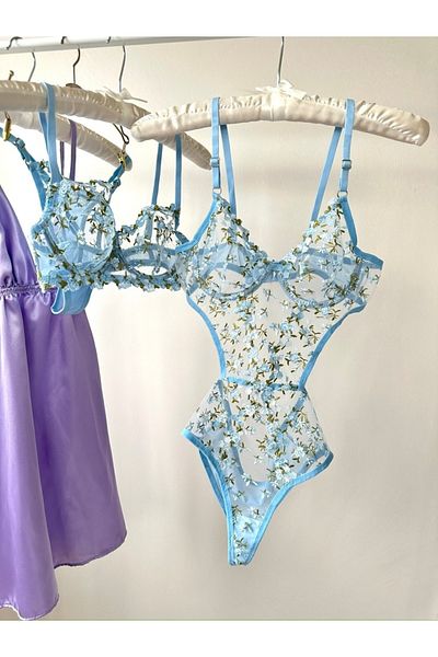 Feruzdesign Body albastru cu sârmă pentru femei