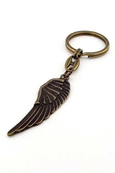 Solfera Bronze Antique Yellow Metal Angell Wing Tumbled Keychain Kc262