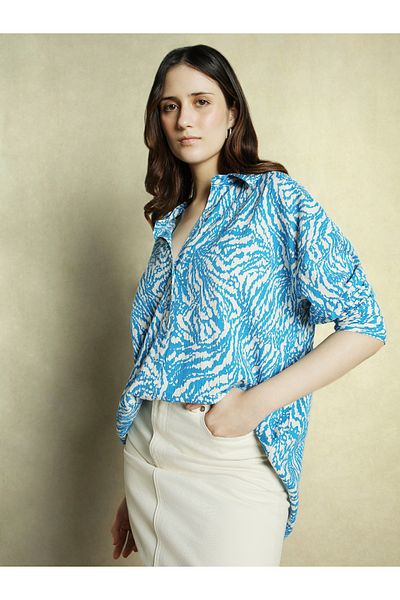 Dennis Lingo By Styli All Over Printed Longline Oversized Shirt