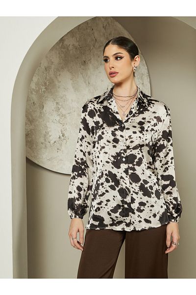 Styli All-Over Print Oversized Shirt with Overlap Detail