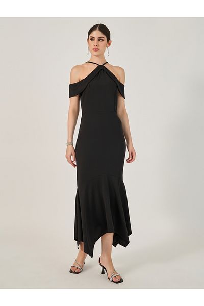 Styli Plain Cold Shoulder Sleeves Mermaid Maxi Dress