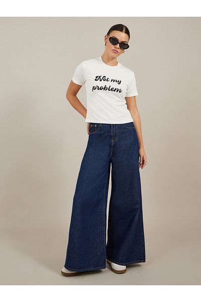 Styli Slogan Print Round Neck Crop T-Shirt