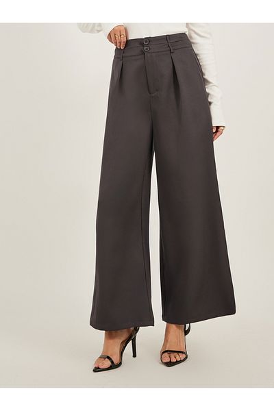 Styli Pleated Wide Leg Pants with Double Buttoned Waistband