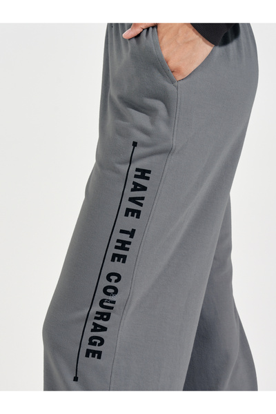 Styli Slogan Print High Rise Wide Leg Joggers