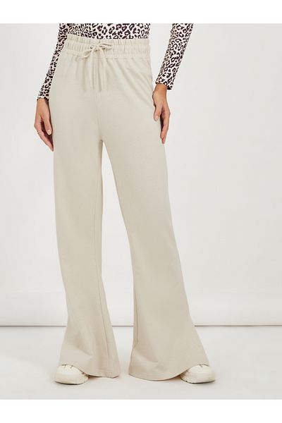 Styli Solid Drawstring Waist Flared Joggers with Side Slit