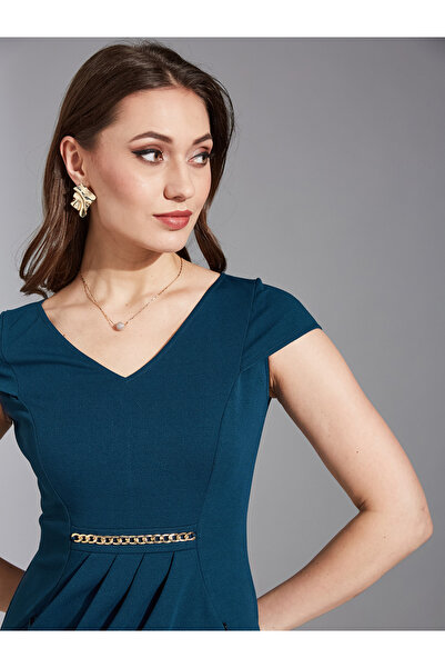 Miss Chase By Styli Pleated Chain Belt Tulip Hem Knee-Length Dress