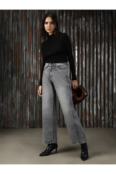 High Star By Styli High Rise Faded Straight Fit Jeans