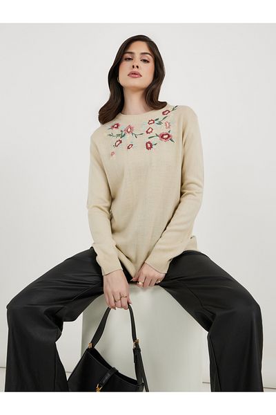 Styli Embroidered Round Neck Longline Sweaters