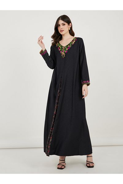 Maxim Creation By Styli Embroidered V Neck Kaftan with Printed Panel