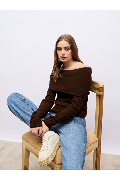 Styli Regular Fit Off Shoulder Flat Knit Sweater