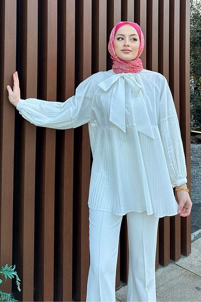 Ovn. Ecru Color Missy Pleated Shirt