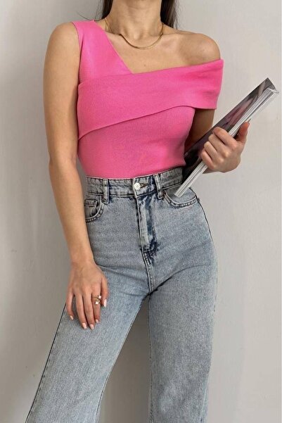 bayansepeti Pink Stretchy Knitwear Fabric One Shoulder Madonna Collar Blouse 0265