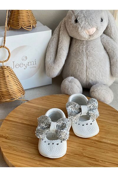 Li Puna White Shine Genuine Leather Baby Moccasin with Silver Stones