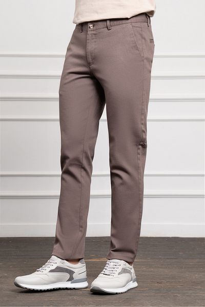 Morven Men's Brown Dynamic Fit Relaxed Fit Chino Pants