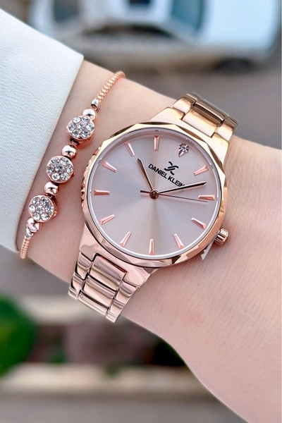 Daniel Klein Rose Renk Hediye Paketli Kadın Kol Saati Ve Bileklik