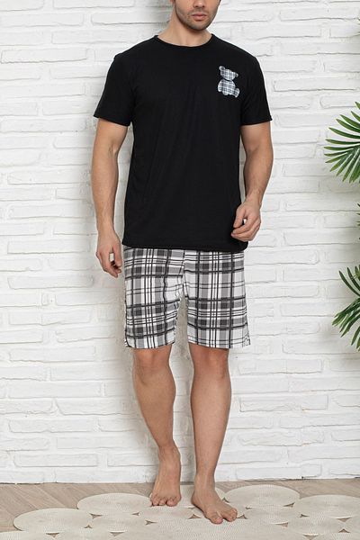 Edit by Trendyol Schwarzes Strick-Pyjama-Set mit normaler Passform und karierten Shorts TMNSS25PT00037