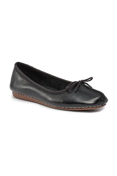 CLARKS Freckle Ice Black Leather CASUAL WOMEN SHOES