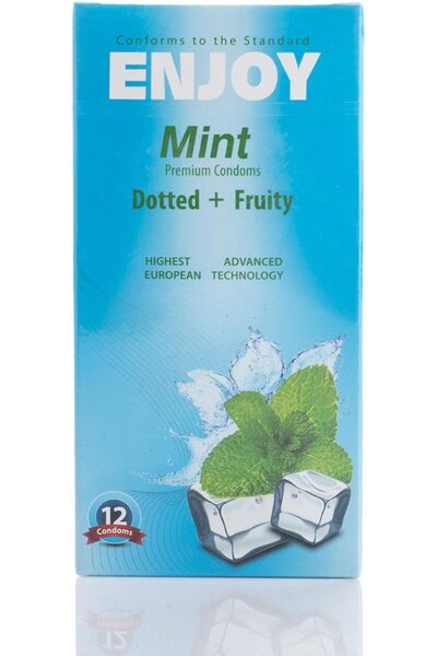 Enjoy واقي ذكري ممتاز بنكهة النعناع - منقط وفواكه، 12 قطعة