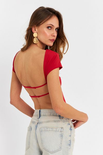 Cool & Sexy Women's Red Backless Crop Blouse Zh007