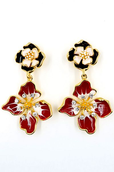 Trend Alaçatı Stili Damen Gold emaillierte Stein Blume Modell Sallantili Ohrringe ALC-X13803