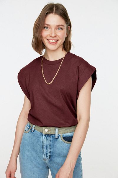Trendyol Collection 100 % Baumwolle Basic Biker Neck T-Shirt (Rundhalsausschnitt)