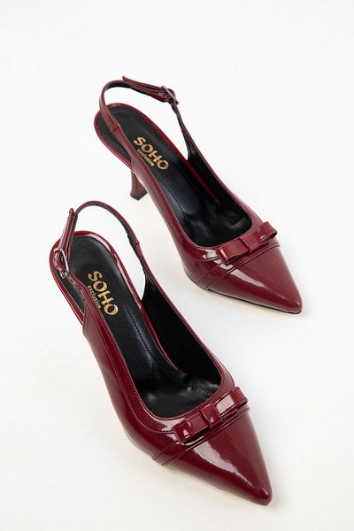 SOHO Klassische Damenschuhe mit Absatz aus bordeauxrotem Lackleder 20367