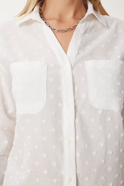 Happiness İstanbul Ecru gepunktetes gewebtes Damenhemd AY00036