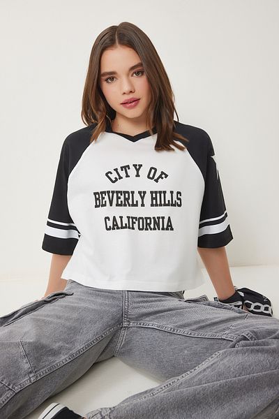 Happiness İstanbul Women's Black and White Slogan Cotton Knitted T-Shirt Cr00462