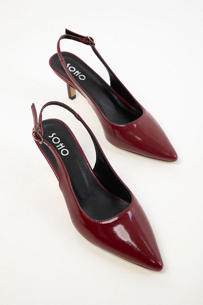 SOHO Klassische Damenschuhe mit Absatz aus bordeauxrotem Lackleder 20424