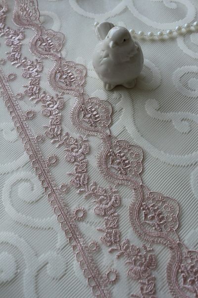 SHERLOCK HOME Legendary Guipure Lace Pink