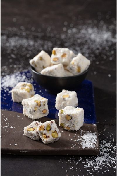 MEŞHUR SAFRANBOLU LOKUMCUSU 500 Gr Double Sultan Pistachio and Coconut Turkish Delight