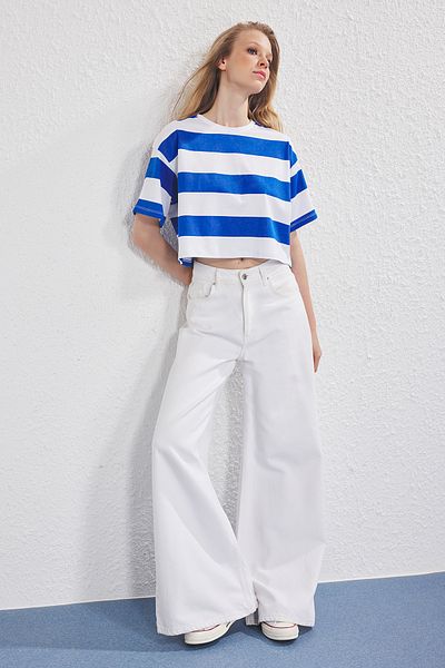 Trendyol Collection Navy Blue Striped Crew Neck and Loose Crop/T-Shirt Twoss25Ts00193