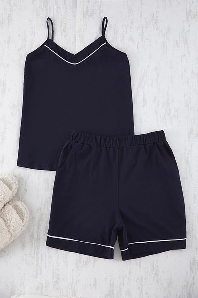 Trendyol Curve Marineblaues, mit Paspeln verziertes, detailliertes Strick-Pyjama-Set TBBSS25AI00110