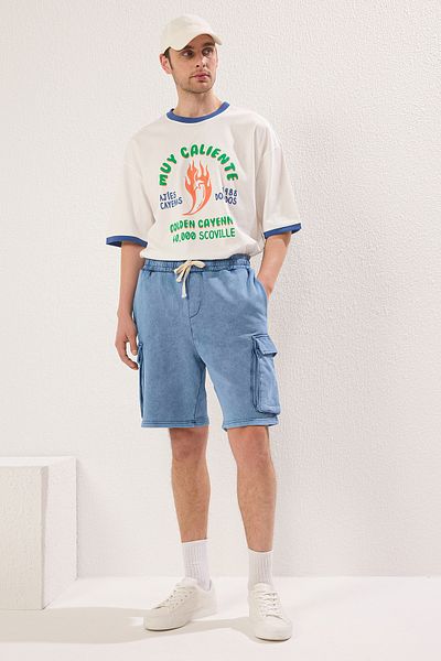 Trendyol Collection Indigo Cargo-Taschenausschnitt-Shorts und Bermudas – Tumbled/Puffy-Effekt TMNSS24SR00014