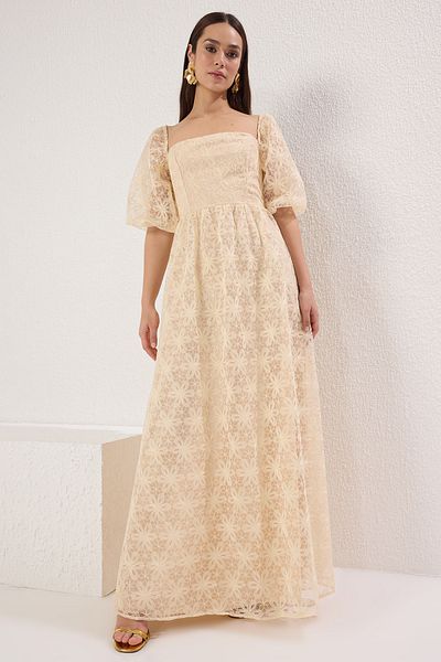 Trendyol Collection Langes Abendkleid in A-Linie mit Blumenfutter in Lachsfarben, Abschlussballkleid TPRSS25AE00038