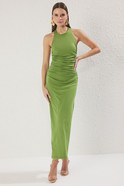 Trendyol Collection Ölgrünes, schlichtes Strickkleid mit Kordelzug/Drapierung, Midi-Twist-Detail, dehnbar, TWOSS25EL00676