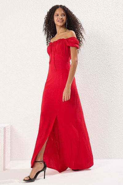Trendyol Collection Червоні вечірні сукні А-силуету Вечірнє випускне плаття TPRSS25AE00131