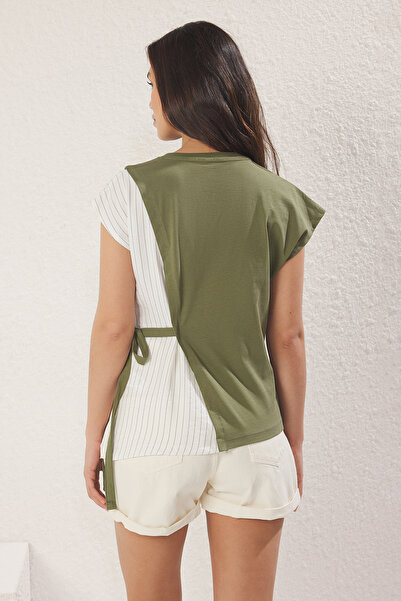 Trendyol Collection Χακί υφαντό Garni και δέσιμο με λεπτομέρειες Χαλαρή/άνετη πλεκτή μπλούζα TWOSS25BZ00094