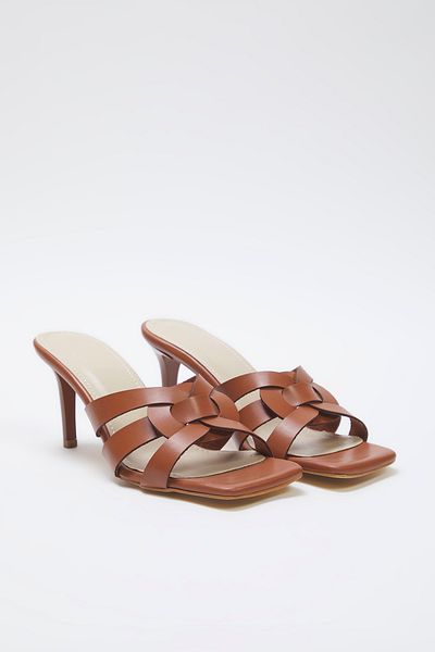 TRENDYOL SHOES Brązowe damskie buty na obcasie - Takss25To00083
