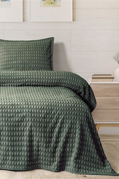 Bella Home Double Twist Bed Cover Set