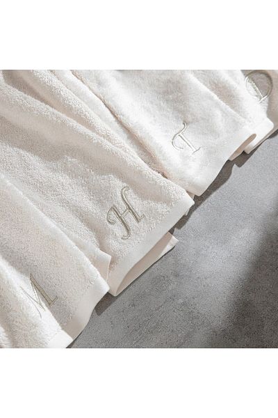 Chakra 50x90 Cm Ecru Solid Embroidered Face Towel