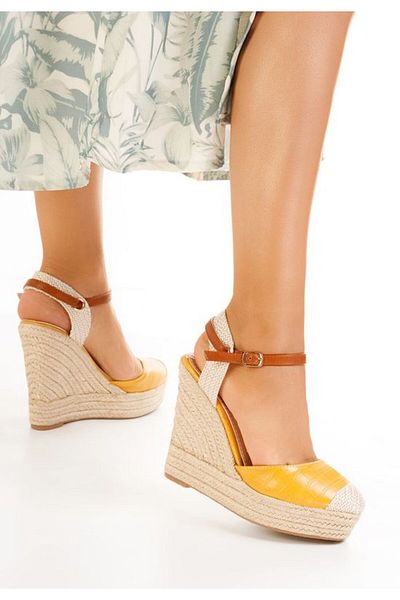 B T Shoes Sandale cu platforma Benisa V2 Galbene