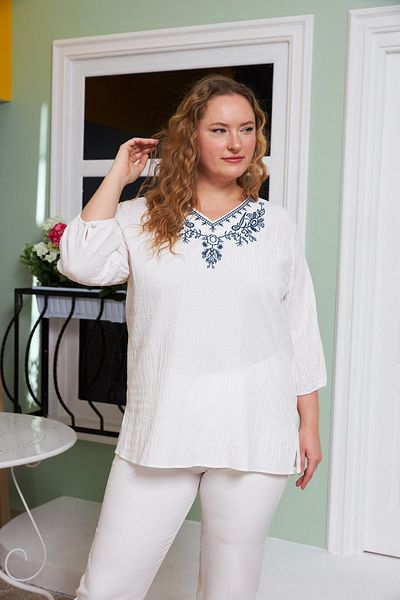 RMG Large Size Collar Embroidery Blouse - Stone Detaylı Raped Ecru