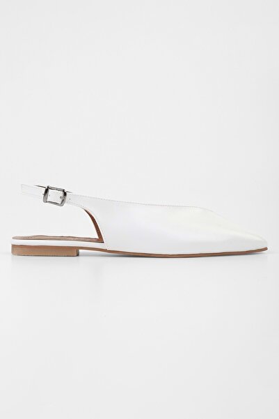 Shoeberry Women's Noya White Skin Ballerinas