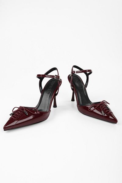 Shoeberry Damen Zenya Burgunder Lackleder Schnürung Schleife Detail Absatz Stiletto