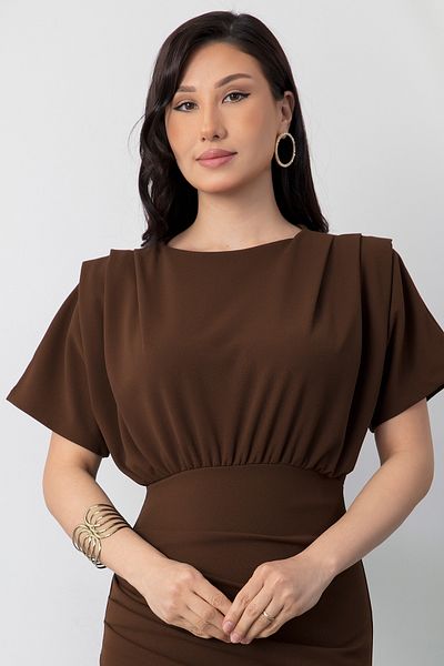 PULLIMM فستان بأكمام واسعة وفتحة أمامية بطيات DKS1274