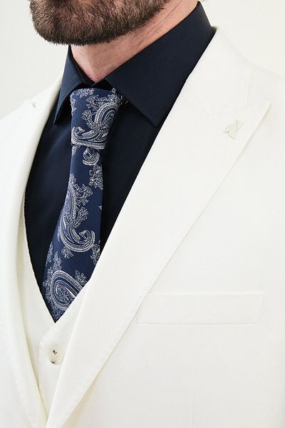 Mcr Pointed Collar Suit Set