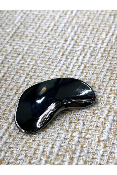 ODDA TASARIM ATÖLYESİ Half Moon Model Bomb Black Nickel Strap Plated 3.8cm Single Button