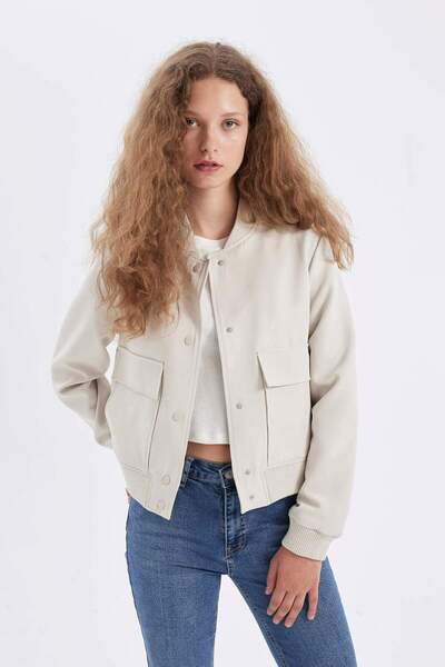 DeFacto Kadın Ekru Mont - B3469ax/er238