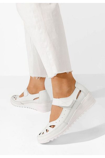B T Shoes Balerini cu platforma Cassina albi